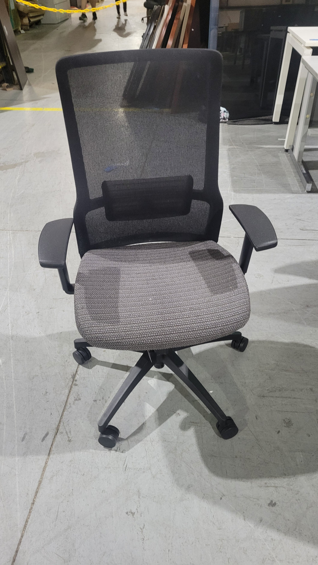 Novo Sit-On-It Task Chair