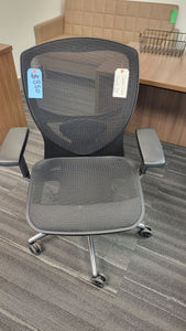 Ovation V-Series Task Chair