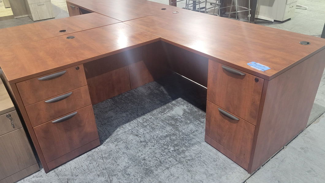 5' x 6' Cherry L-Shape Desk