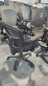 Black Mesh Back Task Chair