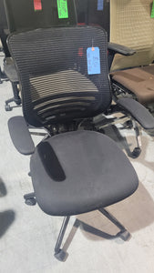 Black Mesh Back Task Chair