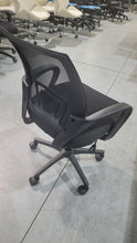 Load image into Gallery viewer, Black Mesh Back Task Chair
