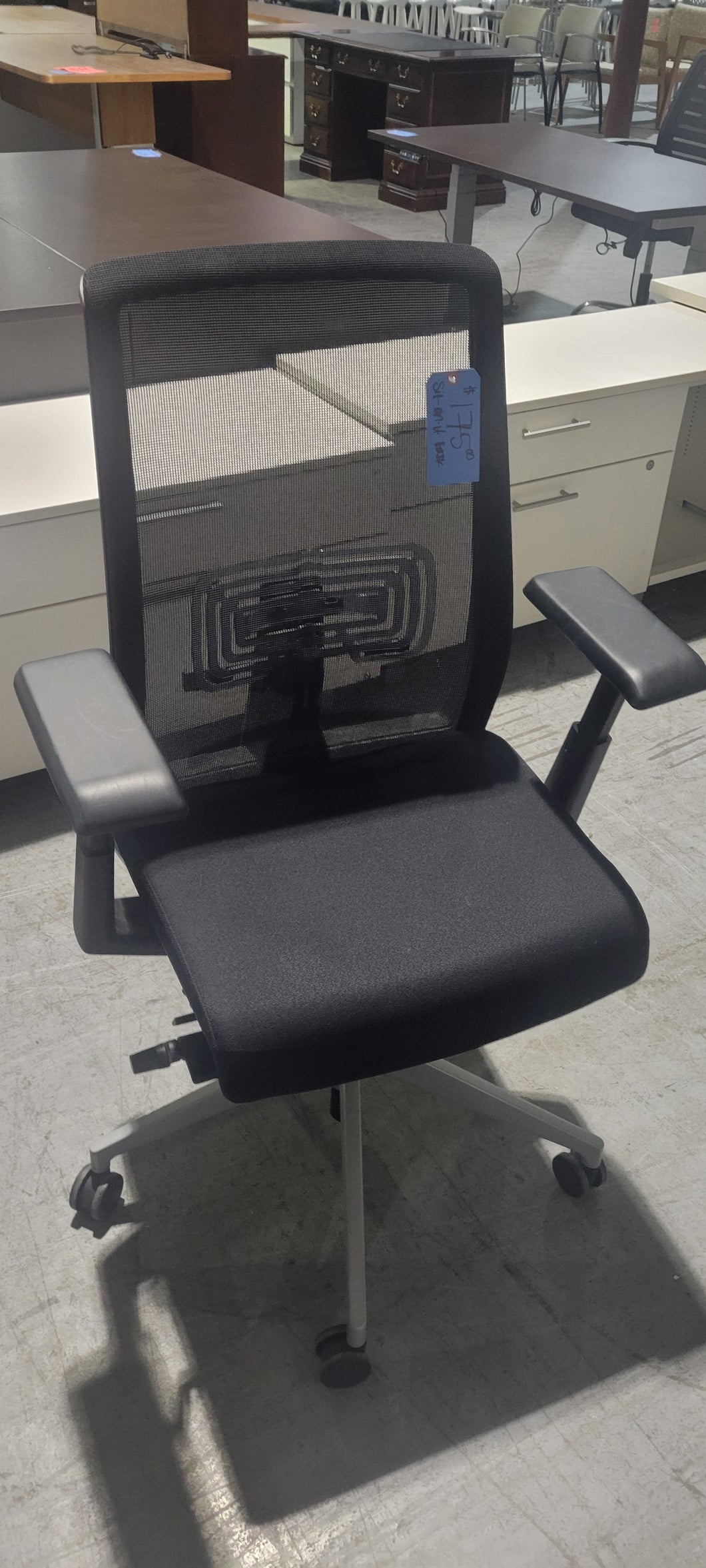 Sit-On-It Task Chair