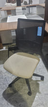 Load image into Gallery viewer, Lacasse Armless Task Chair
