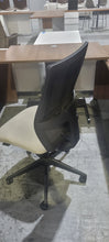 Load image into Gallery viewer, Lacasse Armless Task Chair
