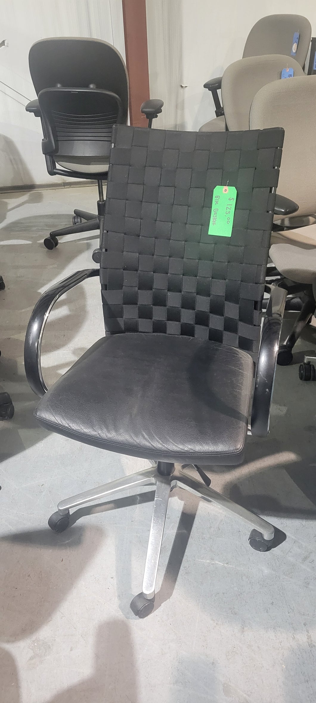 Basketweave Vinyl Task Chair