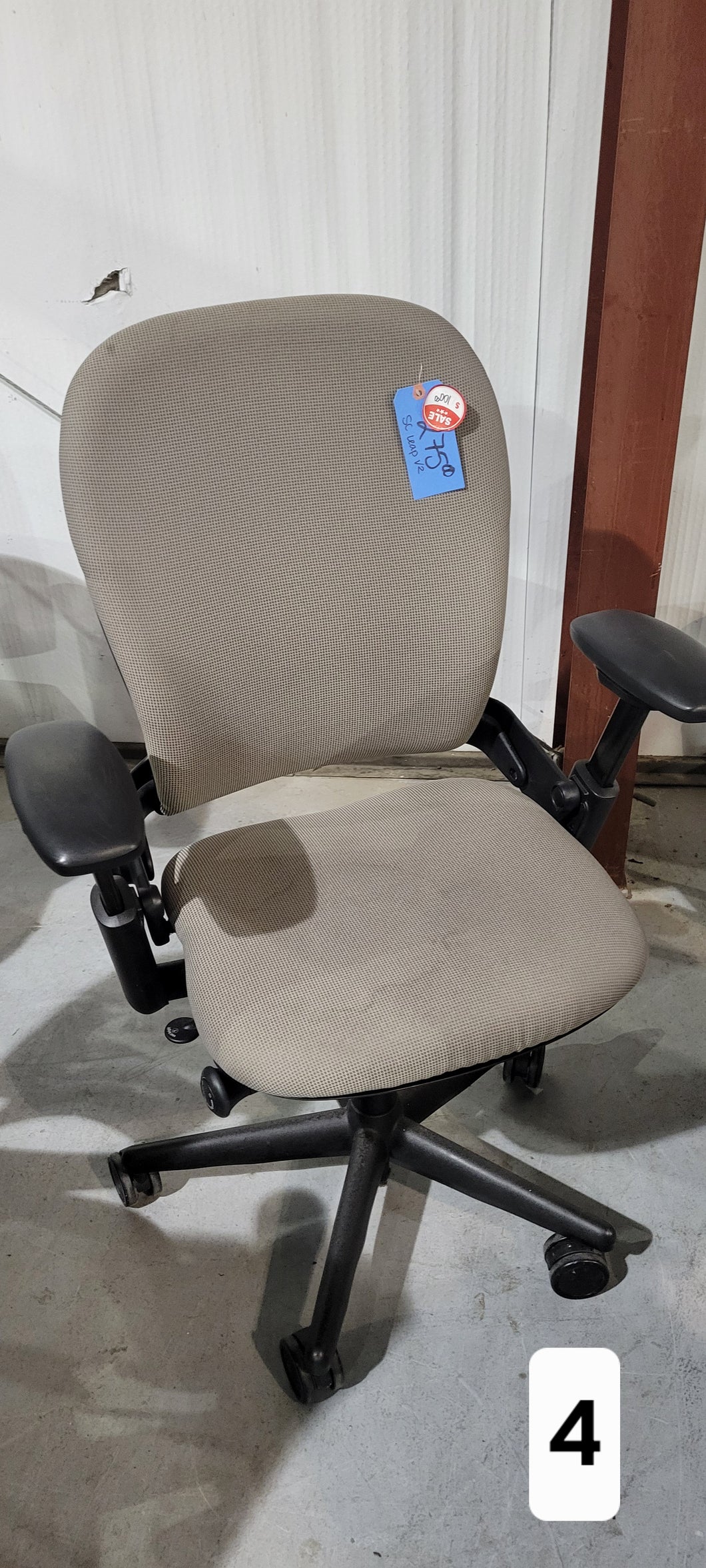 Gray Steelcase Leap V2 Task Chair - As Is