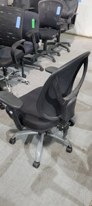 Rounded Mesh Back Black Task Chair