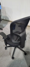 Load image into Gallery viewer, Black Mesh Back Task Chair
