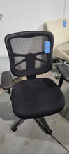 Load image into Gallery viewer, Black Mesh Back Task Chair
