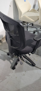 Black Mesh Back Task Chair