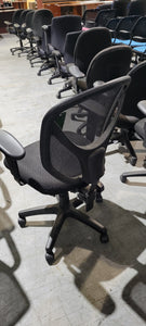 Black Mesh Back Task Chair