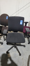 Load image into Gallery viewer, Black Square Backed Fabric Task Chair
