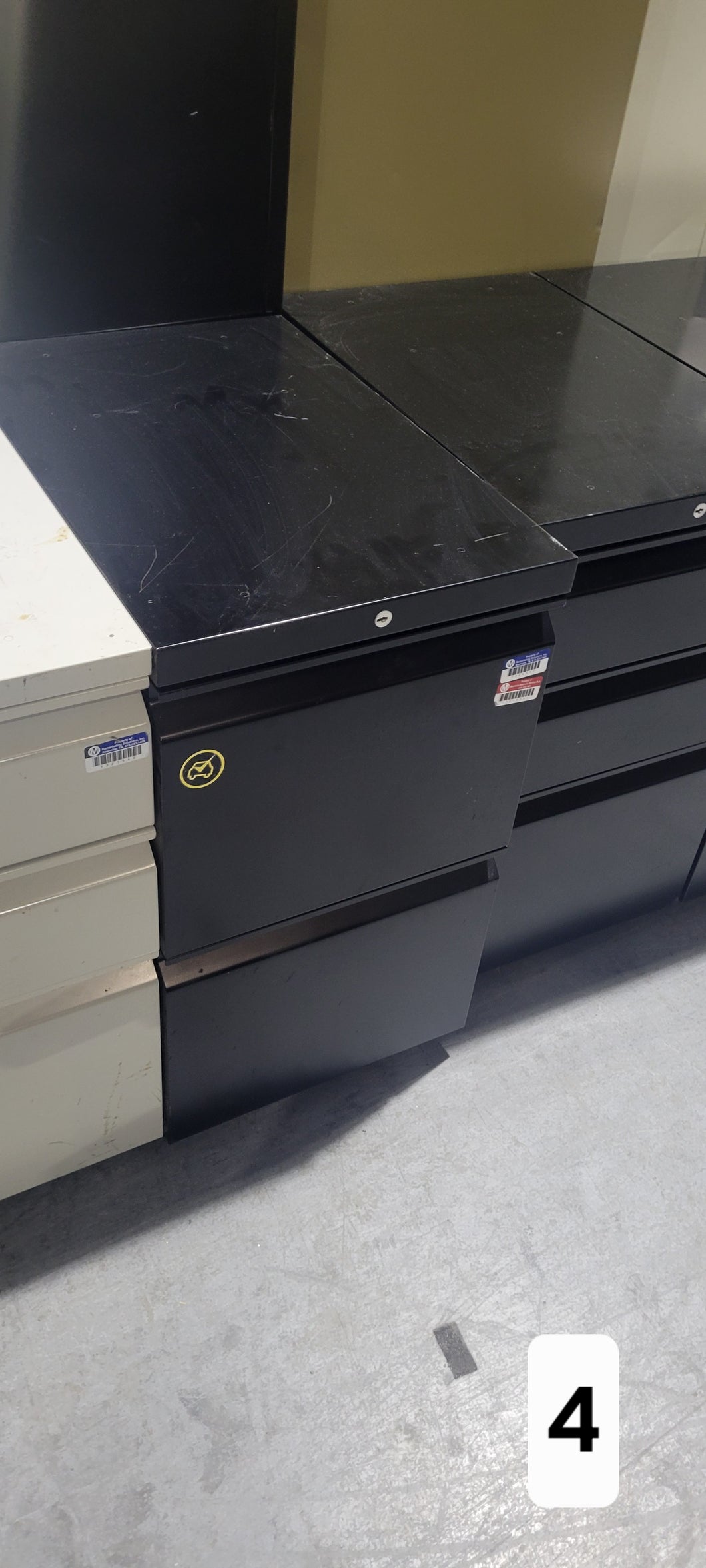 Black Mobile File Pedestal