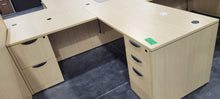Load image into Gallery viewer, Maple L-Shape Desk
