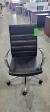 Load image into Gallery viewer, Black Conference Chair
