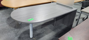 Gray P-Top Desk