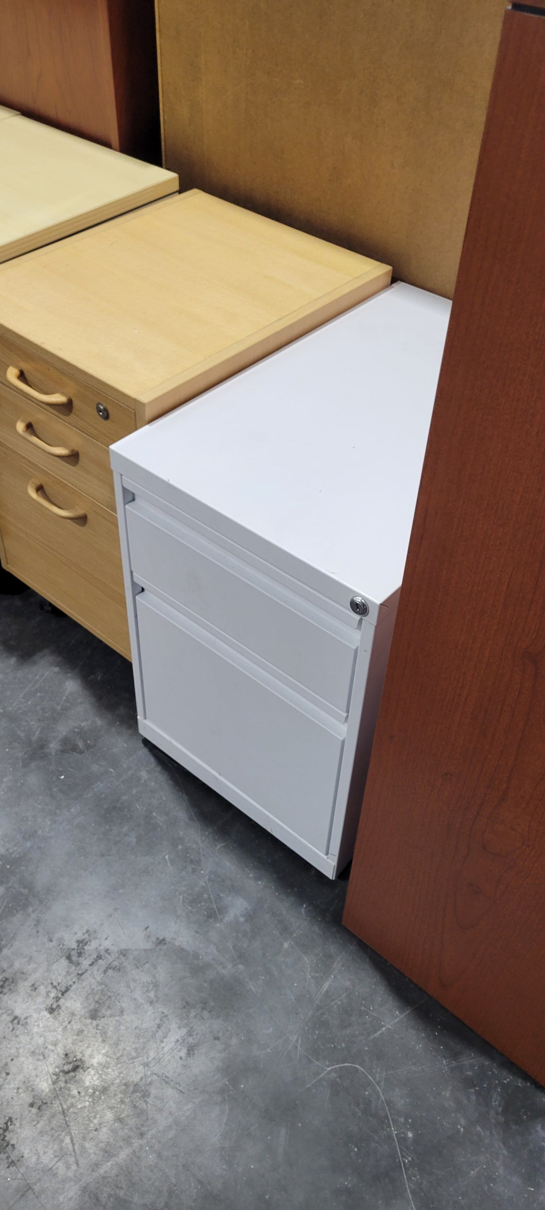 White Metal Mobile File Pedestal