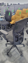 Load image into Gallery viewer, Black Mesh Back Task Chair
