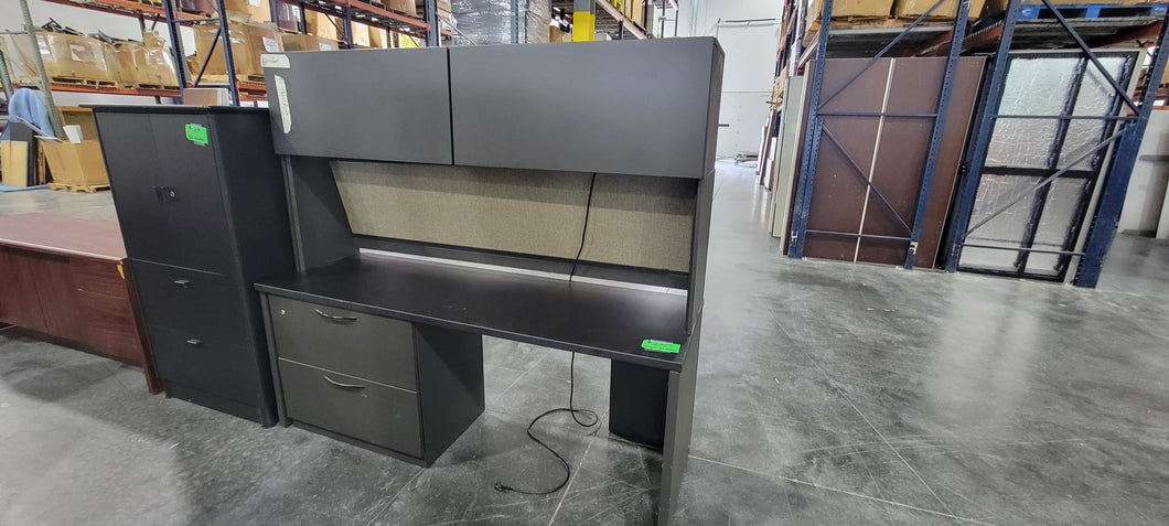 Gray Straight Desk with Overhead Hutch