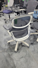 Load image into Gallery viewer, Knoll Generation Task Chair
