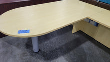 Load image into Gallery viewer, Maple P-Top Desk
