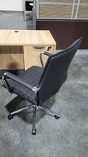 Load image into Gallery viewer, New Vigo Black Vinyl Task Chair
