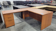 Load image into Gallery viewer, 5.5' x 6.5' Cherry Hon L-Shape Desk
