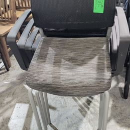 Mesh Stacking Guest Chair