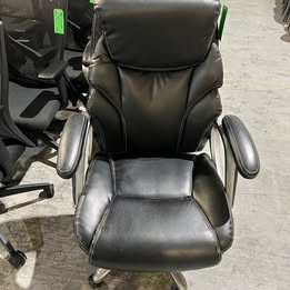 Black Cushion Task Chair