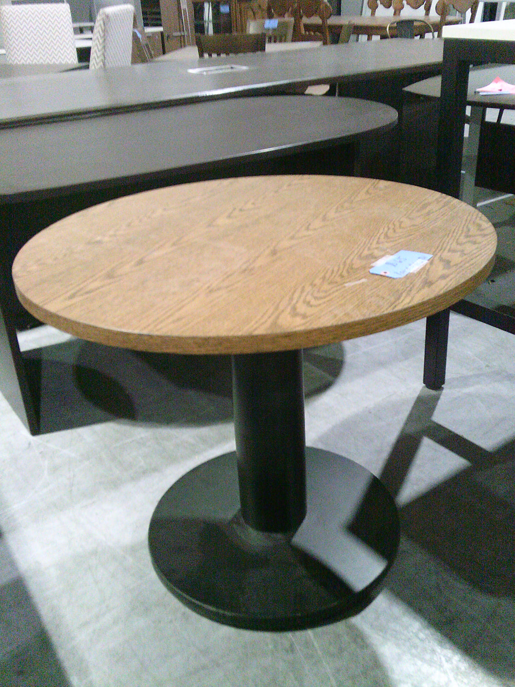 Oak Round Dining Table