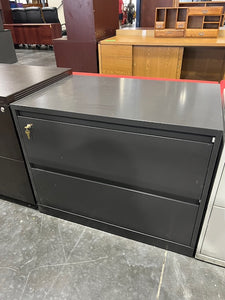 Steelcase Gray 2-Drawer Lateral File