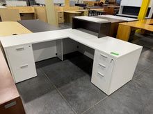 Load image into Gallery viewer, White L-Shape Reception Desk
