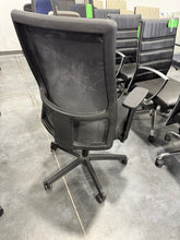Load image into Gallery viewer, As-Is Hon Mesh Task Chair
