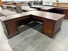 Load image into Gallery viewer, 6 x 6 National L-Shape Desk
