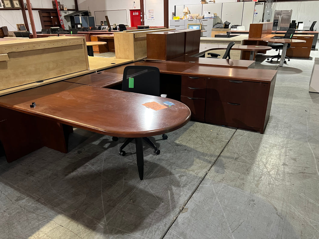 Used Exec. Large D-Top U-Shape Desk