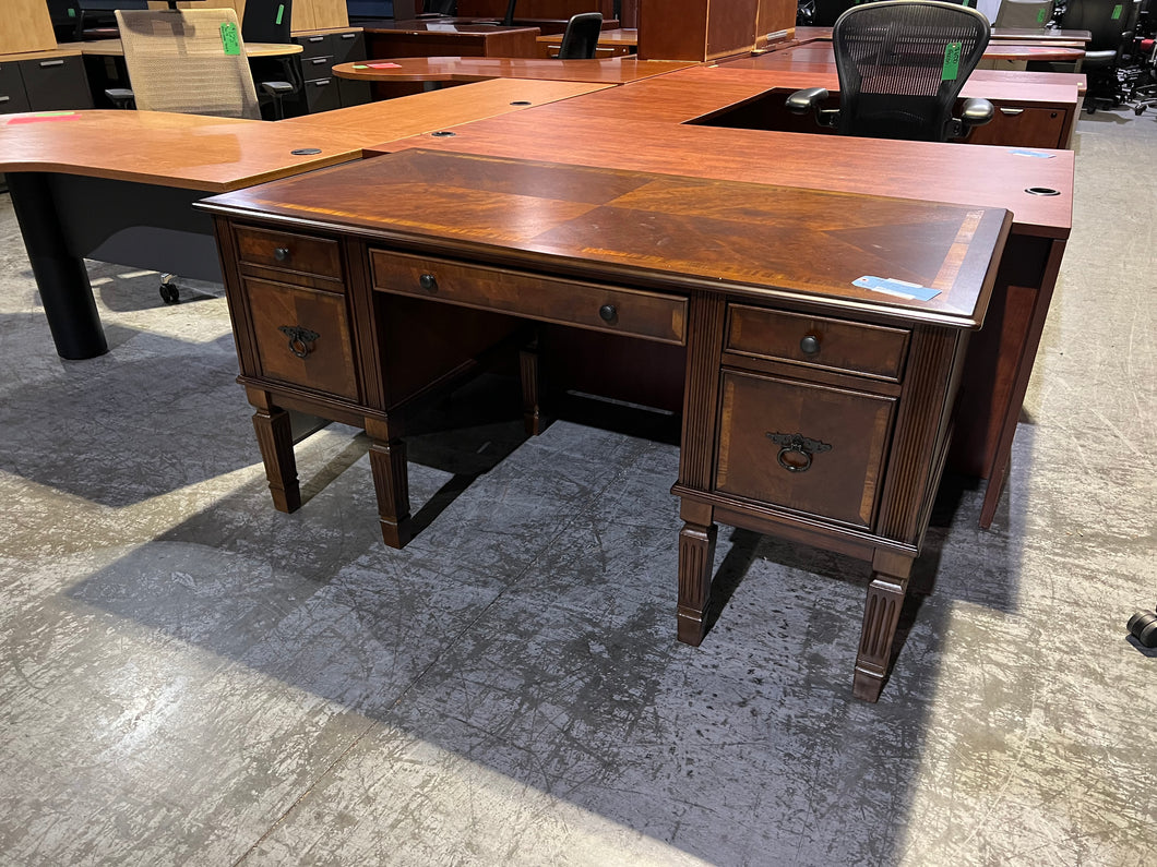 Used Traditional Writing Desk