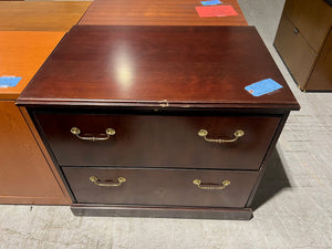 Used As-Is Traditional 2 Drawer Lateral File